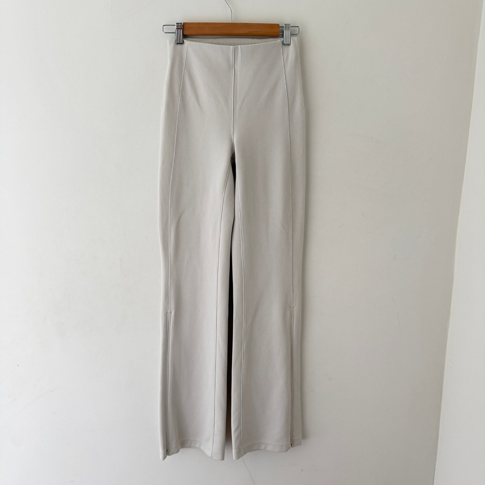 Lululemon Brushed Softstreme Ribbed Zip Flared Pants Bone Size 4 High Rise